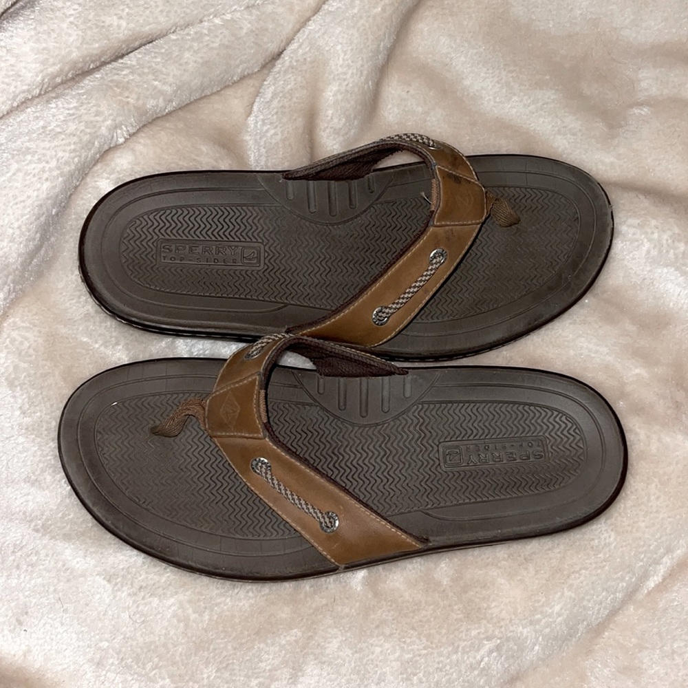 Sperry top-sider flip flops